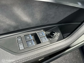Audi e-tron Audi e-tron Sportback 55 quattro S edition 95 kWh Pano Bomvol! - afbeelding nr 32
