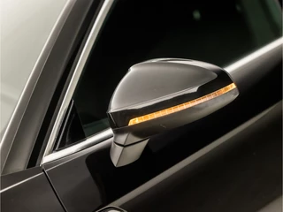 Audi A5 Audi A5 Sportback 2.0 TFSI Sport Automaat 191Pk (NAVIGATIE, CLIMATE, PLAT STUUR, SPORTSTOELEN, GETINT GLAS, LM VELGEN, NIEUWE APK, NIEUWSTAAT) - afbeelding nr 32