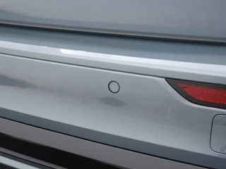 Volvo V60 Volvo V60 2.0 B3 Plus Dark | Sportstoelen | Zwarte hemel | Camera - afbeelding nr 39