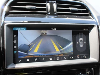 Jaguar F-PACE Jaguar F-PACE 5.0 V8 AWD SVR 551 pk Panorama dak | Meridian sound | Premium Pack | Light Pack | ACC | Leder | ADS |360 Camera - afbeelding nr 28