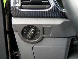 Volkswagen T-Cross Volkswagen T-Cross 1.0 TSI 96PK Go | TREKHAAK | APPLE CARPLAY | - afbeelding nr 14