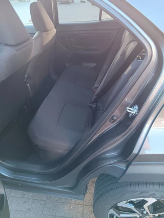 Toyota Yaris Cross Toyota Yaris Cross 1.5 Hybrid 130 Business Plus Groot Navi Stoel/Stuur verw. Apple Carplay Cruise/Clima - afbeelding nr 7
