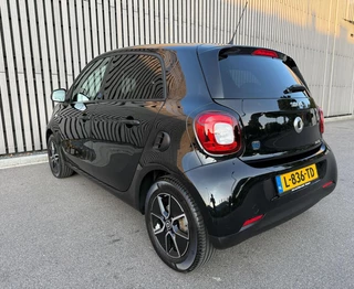 Smart Forfour Smart Forfour EQ Essential 18 kWh - Leer - Airco - Cruise - afbeelding nr 3