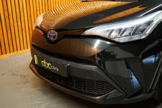 Toyota C-HR Toyota C-HR 1.8 HYBRID ACTIVE AUTOMAAT - afbeelding nr 2
