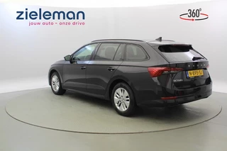Škoda Octavia Škoda Octavia 1.0 e-TSI Business Edition Automaat - afbeelding nr 2