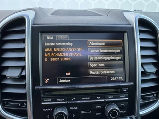 Porsche Cayenne Porsche Cayenne 3.0 S E-Hybrid Pano Leer Led - afbeelding nr 17