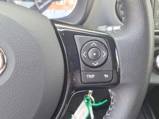 Toyota Yaris Toyota Yaris 1.0 VVT-i Connect /Navi/Camera/Apple/Android/1e Eig/Garantie - afbeelding nr 27