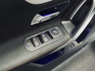 Mercedes-Benz A-Klasse Mercedes-Benz A-Klasse 200 AMG Night | Panorama | Multibeam | Sfeer - afbeelding nr 11