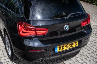 BMW 1 Serie BMW 1 Serie 116i Centennial High Executive - All-in rijklrprs | Leer | Panodak | mooie uitvoering - afbeelding nr 29