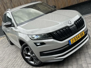 Škoda Kodiaq Skoda Kodiaq 1.5 TSI Sportline Automaat | Trekhaak uitklapbaar | Grootscherm navigatiesysteem | Stoelverwarming | Adaptieve cruise control | Dode hoek detectie | Canton HiFi | LED | Achteruitrijcamera | Parkeersensoren voor en achter - afbeelding nr 61