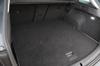 SEAT Leon SEAT Leon 1.5 TSI Style Ultimate Edition | Stoelverwarming |  Adaptive cruise | Camera | Carplay | Beats Audio | Full LED | Keyless | Virtual Cockpit - afbeelding nr 10