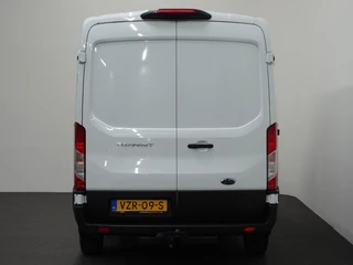 Ford Transit Ford Transit 310 2.0 TDCI L2H2 Trend Automaat Airco Navigatie Bluetooth Camera Cruise Control Trekhaak - afbeelding nr 4