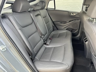 Hyundai IONIQ Hyundai IONIQ Premium EV 38 kWh Adaptive cruise control Climate control Stoel- en stuurverwarming Achterbankverwarming Snelladen - afbeelding nr 39