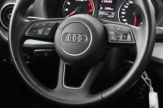 Audi Q2 Audi Q2 35 TFSI Sport | Trekhaak | Camera | Navigatie |  Sportstoelen | Climate control | PDC | Cruise control | Bluetooth - afbeelding nr 8