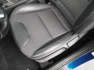 Kia Niro Kia Niro 1.6 GDi Hybrid DynamicPlusLine - Navigatie - Camera - Stoel- en stuurverwarming - Climate control - Trekhaak - Fabrieksgarantie tot 09-2027 - afbeelding nr 24