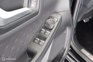 Ford Kuga Ford Kuga 2.5 PHEV 225 pk ST-Line NL-auto|nav|pdc|ecc|lmv19 - afbeelding nr 34