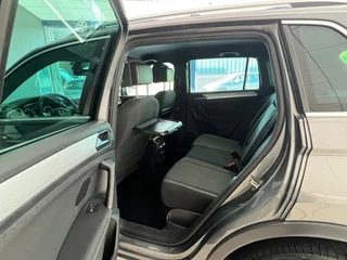 Volkswagen Tiguan Volkswagen Tiguan 1.4 TSI R-LINE Virtual Org NL Auto Dealer Onderhouden - afbeelding nr 30