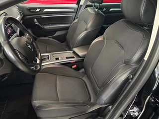 Renault Megane E-Tech Renault Megane E-Tech Estate 1.6 Plug-in 160 Intens Headup Navigatie LED CRUISE LEDER/STOF - afbeelding nr 2