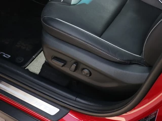 Kia e-Niro Kia e-Niro ExecutiveLine 64 kWh I 3-Fase I Schuifdak I Leder I JBL - afbeelding nr 19