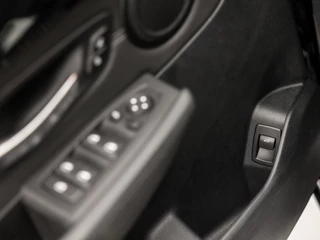 BMW 2 Serie BMW 2 Serie Gran Tourer 220i Executive Sportline 192Pk Automaat (PANORAMADAK, GROOT NAVI, HEAD-UP DISPLAY, LEDEREN SPORTSTOELEN, SFEERVERLICHTING, LED KOPLAMPEN, ELEK ACHTERKLEP, NIEUWSTAAT) - afbeelding nr 33