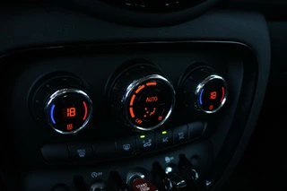 MINI Clubman Mini Clubman 1.5 Cooper 136pk Chili | LED koplampen | All Seasonbanden - afbeelding nr 7