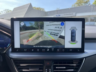 Ford Focus Ford Focus 1.0 EcoBoost Hybrid Active X 155pk | Winterpack | SYNC 4 Navigatie | 1.500kg Trekgewicht - afbeelding nr 28