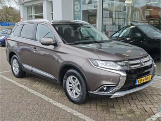 Mitsubishi Outlander Keyless | Cruise | Navigatie - afbeelding nr 7