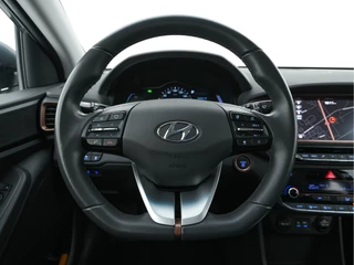 Hyundai IONIQ Aut. *INFINITY-AUDIO | NAVI-FULLMAP | CAMERA | CCS-FASTLOADER | LANE-ASSIST | ADAPTIVE-CRUISE | KEYLESS | SHIFT-PADDLES | VESS | APP.CONNECT |  DAB+ | COMFORT-SEATS | 16