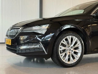 Škoda Superb Skoda Superb Combi 1.4TSi iV PHEV 160 Kw Automaat Business Edition Plus|Trekhaak|Camera|Navi|StoelVW - afbeelding nr 24