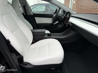 Tesla Model 3 Tesla Model 3 Performance AWD 75 kWh, Wit Leder, NAP, Carbon - afbeelding nr 11