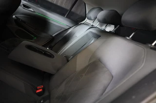 Volkswagen Golf Volkswagen Golf 1.4 eHybrid Sport / Acc / Memory / Lane Assist / Navi / Elek Pakket / Ecc / Isofix / Led / Pdc / 20 Inch - afbeelding nr 21