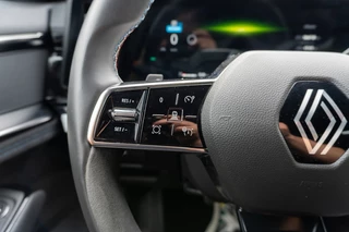 Renault Espace Renault Espace E-Tech 200 Esprit Alpine 7p | Pack advanced driving - afbeelding nr 32