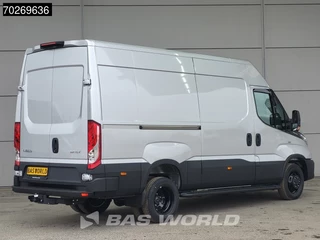 Iveco Daily Iveco Daily 35C21 2025 Black Edtion model! 210PK 2x Schuifdeur Dubbellucht LED ACC CarPlay 3.5t trekhaak L2H2 12m3 Airco - afbeelding nr 9