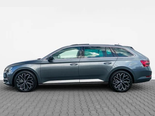 Škoda Superb Skoda Superb Combi 1.4 TSI iV 218pk Laurin & Klement | Leder | Panoramadak | 360 Camera | Trekhaak - afbeelding nr 15