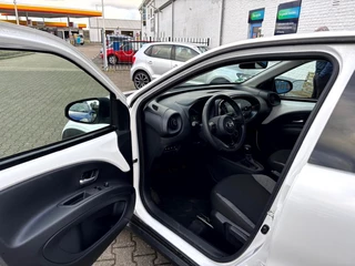 Toyota Aygo Toyota Aygo X 1.0 VVT-I S-CVT PLAY - afbeelding nr 12