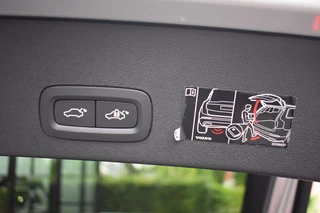 Volvo C40 Volvo C40 Twin Intro Edition 408pk/78kWh AWD | Trekhaak | Getint glas - afbeelding nr 42