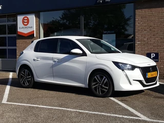 Peugeot 208 ALLURE 1.2 PT-100pk Navigatie | Apple Carplay & Android Auto | Cruise & Climate control | Parkeersensoren | Bluetooth bellen&muziek | LM-velgen