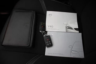 Volvo V40 Volvo V40 1.5 T2 Polar+ Automaat - Navi, Camera, Cruise, Stoelverw. - afbeelding nr 19