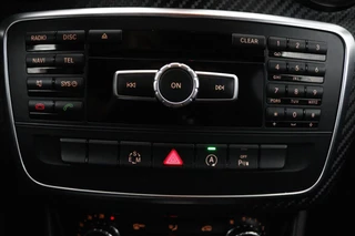 Mercedes-Benz A-Klasse Mercedes-Benz A-klasse 180 AMG Automaat (PARKEERSENSOREN, NAVIGATIE, BLUETOOTH, AIRCO) - afbeelding nr 18