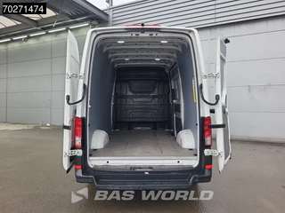 Volkswagen Crafter Volkswagen Crafter 136pk Automaat L3H3 36kWh 115km WLTP Airco Cruise Camera Navi LED L2H2 11m3 Airco Cruise control - afbeelding nr 7