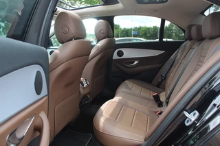Mercedes-Benz E-Klasse Mercedes-Benz E-Klasse 300 e Business Solution / Panoramadak / 360Camera / Leder / 18'' / Virtual Cockpit / LED Koplampen / Stoelverwarming / Cruise Control - afbeelding nr 11