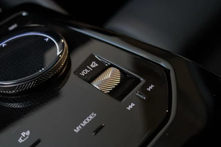 BMW 5 Serie BMW 5-serie Touring 530e PANO | TREKH | HUD - afbeelding nr 67