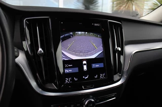 Volvo V60 ➡️ Volvo V60 2.0 D3 Momentum | 1e eigenaar | inc BTW | Led | Camera | DAB | Navi | Cruise-control | Stuurverwarming | Stoelverwarming | PDC | 150 pk | - afbeelding nr 19