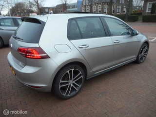 Volkswagen Golf Volkswagen Golf 1.4 TSI GTE - afbeelding nr 3