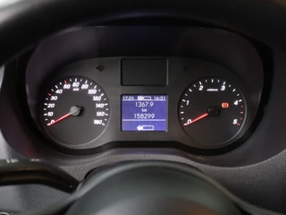 Mercedes-Benz Sprinter | 3-Persoons | Trekhaak | Airco | Betimmering - afbeelding nr 9