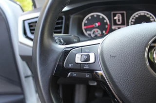 Volkswagen Polo Volkswagen Polo 1.0 TSI Comfortline Executive-pakket - afbeelding nr 18