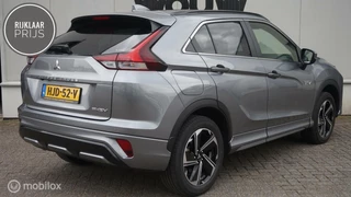 Mitsubishi Eclipse Cross Mitsubishi Eclipse Cross 2.4 PHEV Panoramadak | Elektr Bed Stoelen | PDC V+A | Adapt Cruise control - afbeelding nr 2
