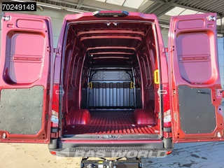 Iveco Daily Iveco Daily 35C21 2025 model! 210PK 2x Schuifdeur Dubbellucht LED ACC 3.5t trekhaak Navi L2H2 12m3 Airco Trekhaak - afbeelding nr 5