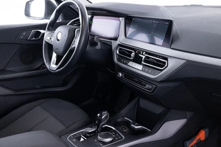 BMW 1 Serie BMW 1 Serie 116 i Executive Edition Automaat | Full LED | CARPLAY | ECC | CAMERA - afbeelding nr 3