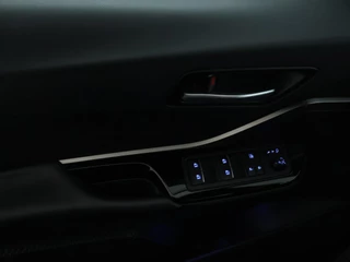 Toyota C-HR Toyota C-HR 1.8 Hybrid Style Ultimate NAVI | Camera | Stoelverwarming - afbeelding nr 18